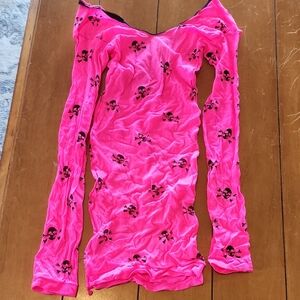 Elegant Moments Hot Pink Long Sleeve Skull Print Top- Stretchy